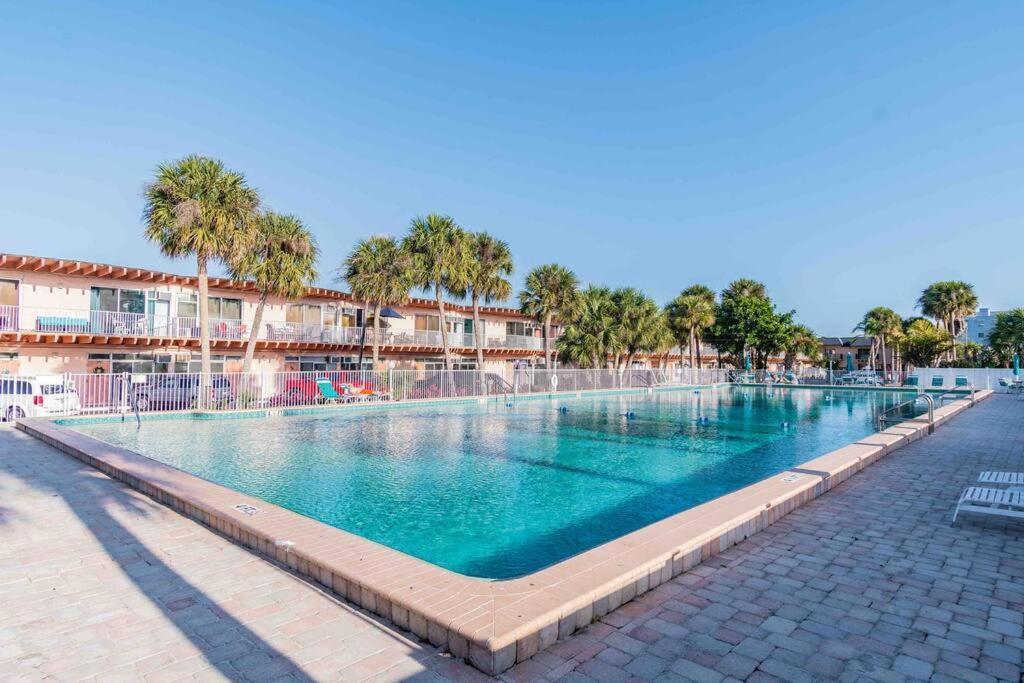 Seaside Serendipity Clearwater Beach Bagian luar foto
